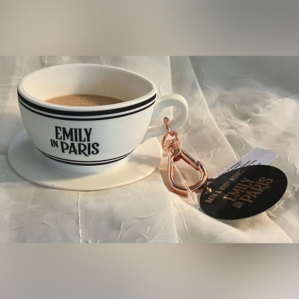 Bath & Body Works Emily in Paris Coffee Cup Pocketbac. White and Tan, new.